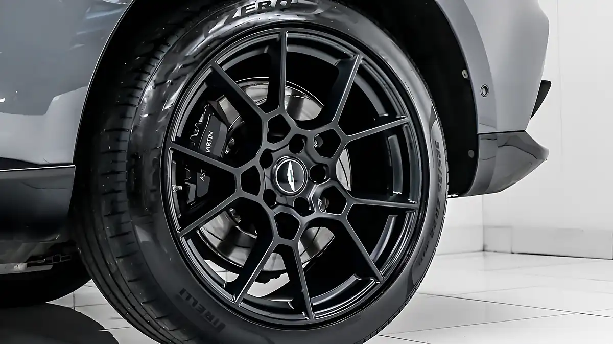 Used 2021 Aston Martin Dbx Grey - Interior and Exterior details 13