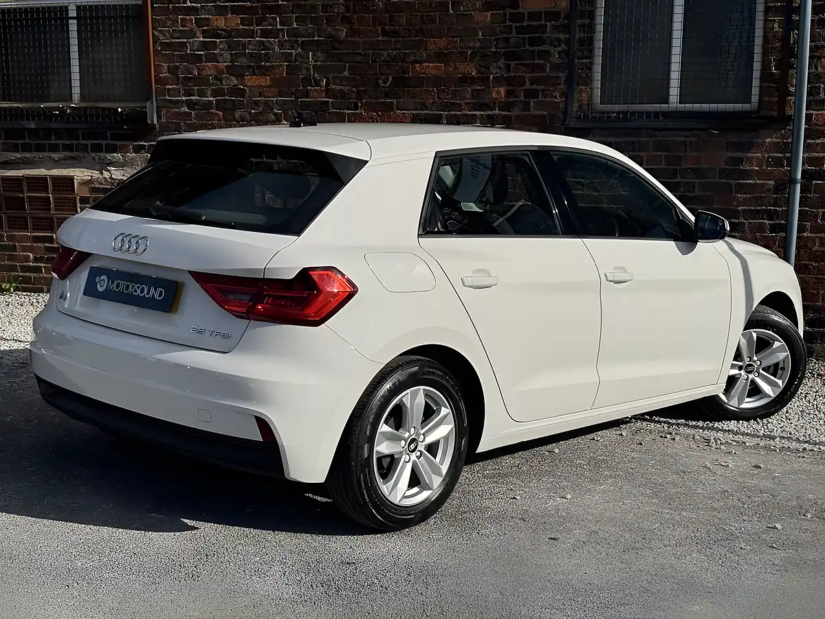 Used 2021 Audi A1 Technik White - Interior and Exterior details 4