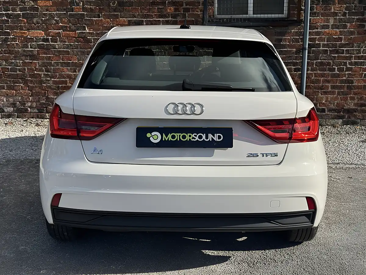 Used 2021 Audi A1 Technik White - Interior and Exterior details 5
