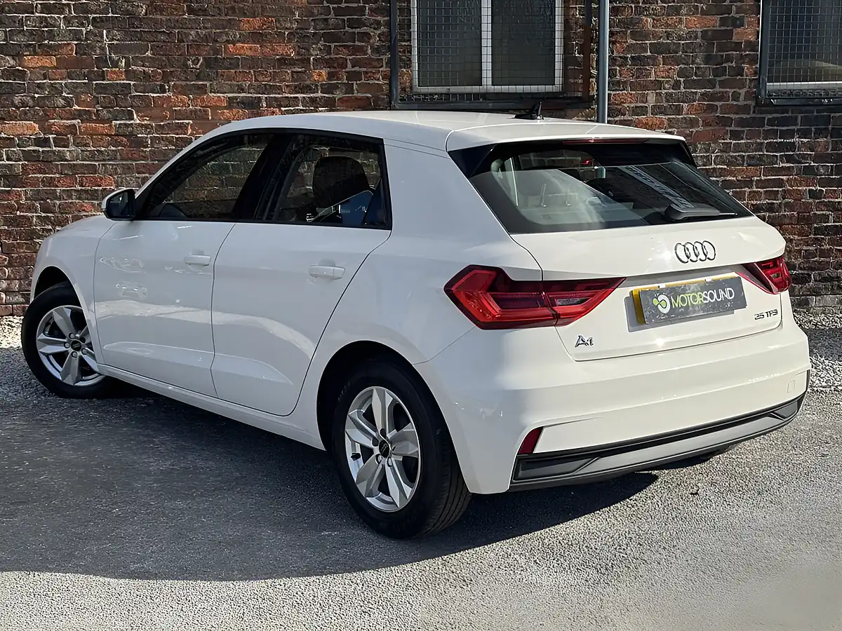 Used 2021 Audi A1 Technik White - Interior and Exterior details 6