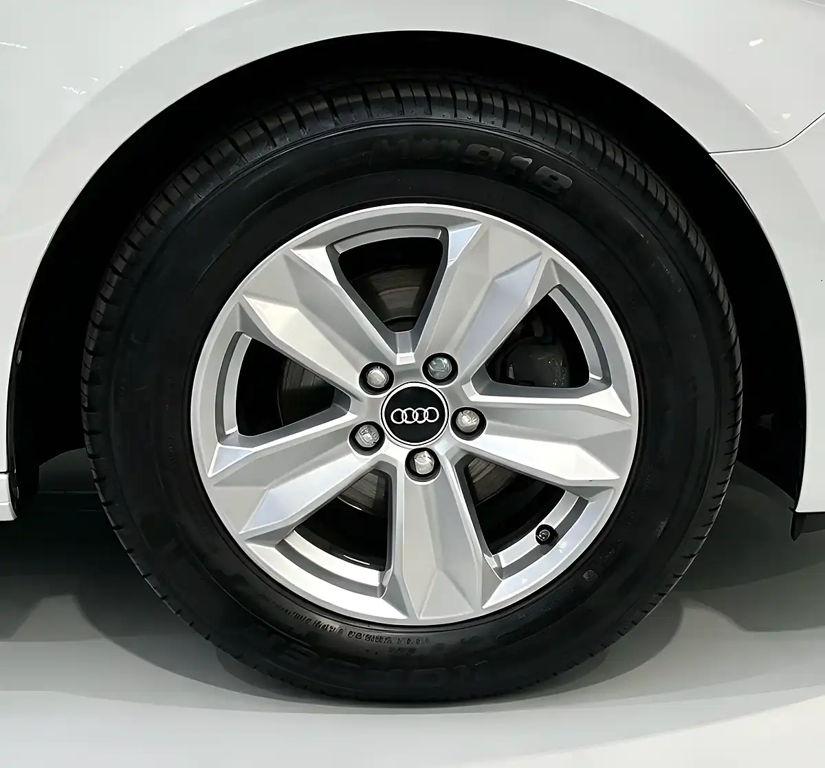 Used 2021 Audi A1 Technik White - Interior and Exterior details 6