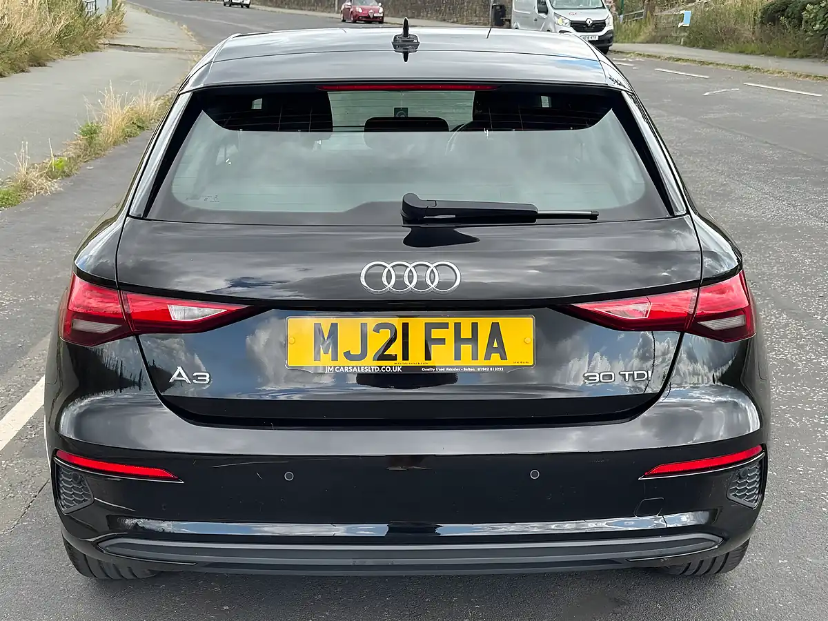 Used 2021 Audi A3 Technik Brilliant Black - Interior and Exterior details 7