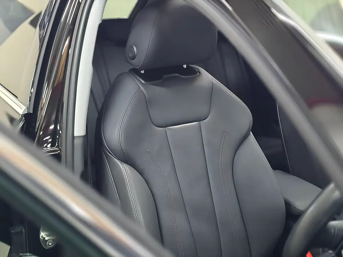 Used 2021 Audi A4 Allroad Sport Black - Interior and Exterior details 6
