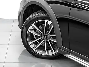 Used 2021 Audi A4 Allroad Sport Mythos Black - Interior and Exterior details 10