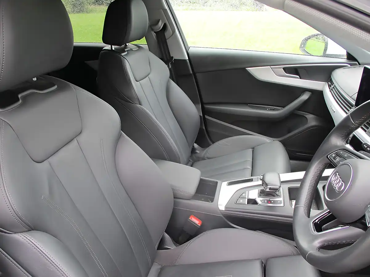 Used 2021 Audi A4 Allroad Sport White - Interior and Exterior details 10