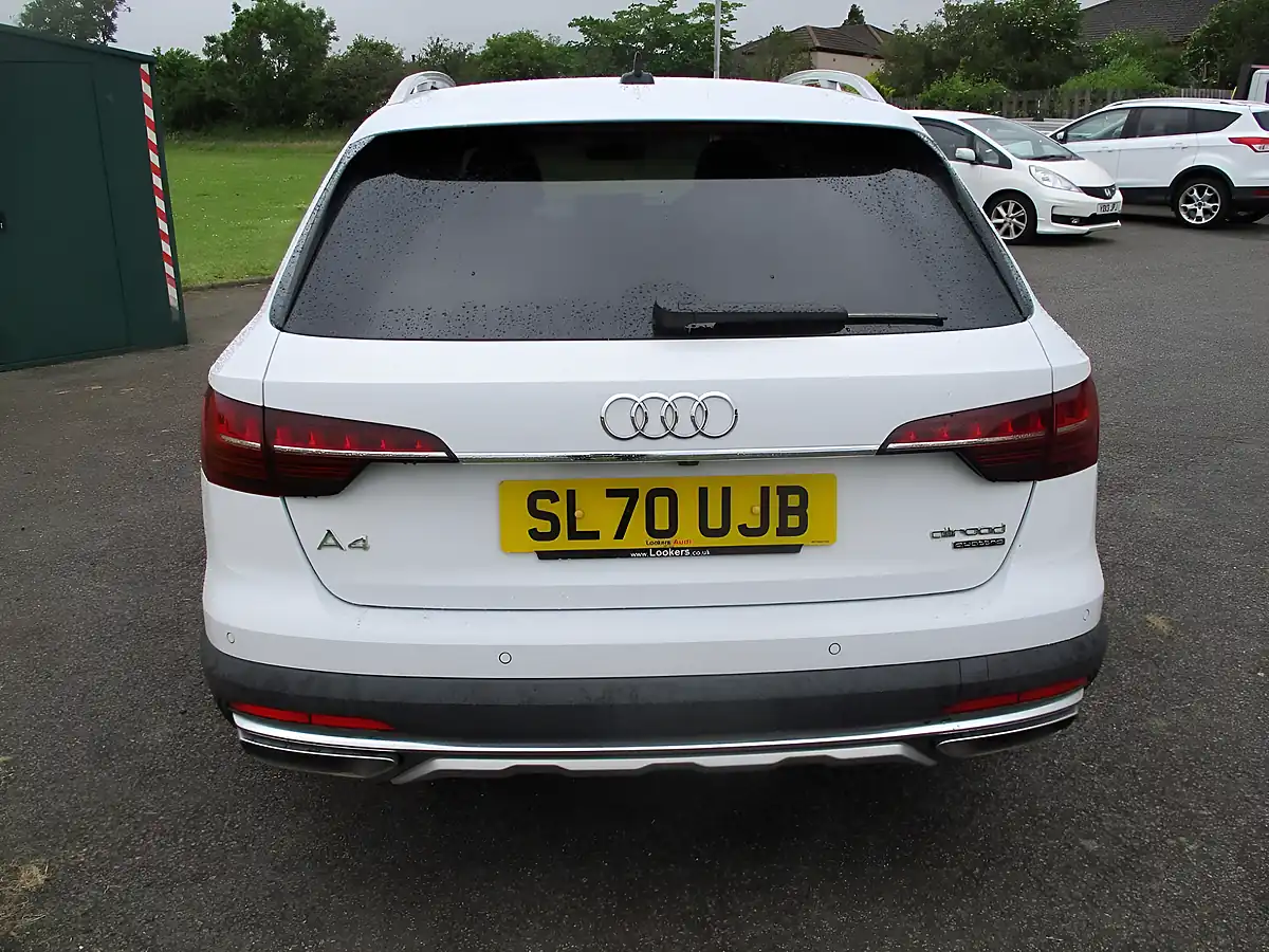 Used 2021 Audi A4 Allroad Sport White - Interior and Exterior details 8