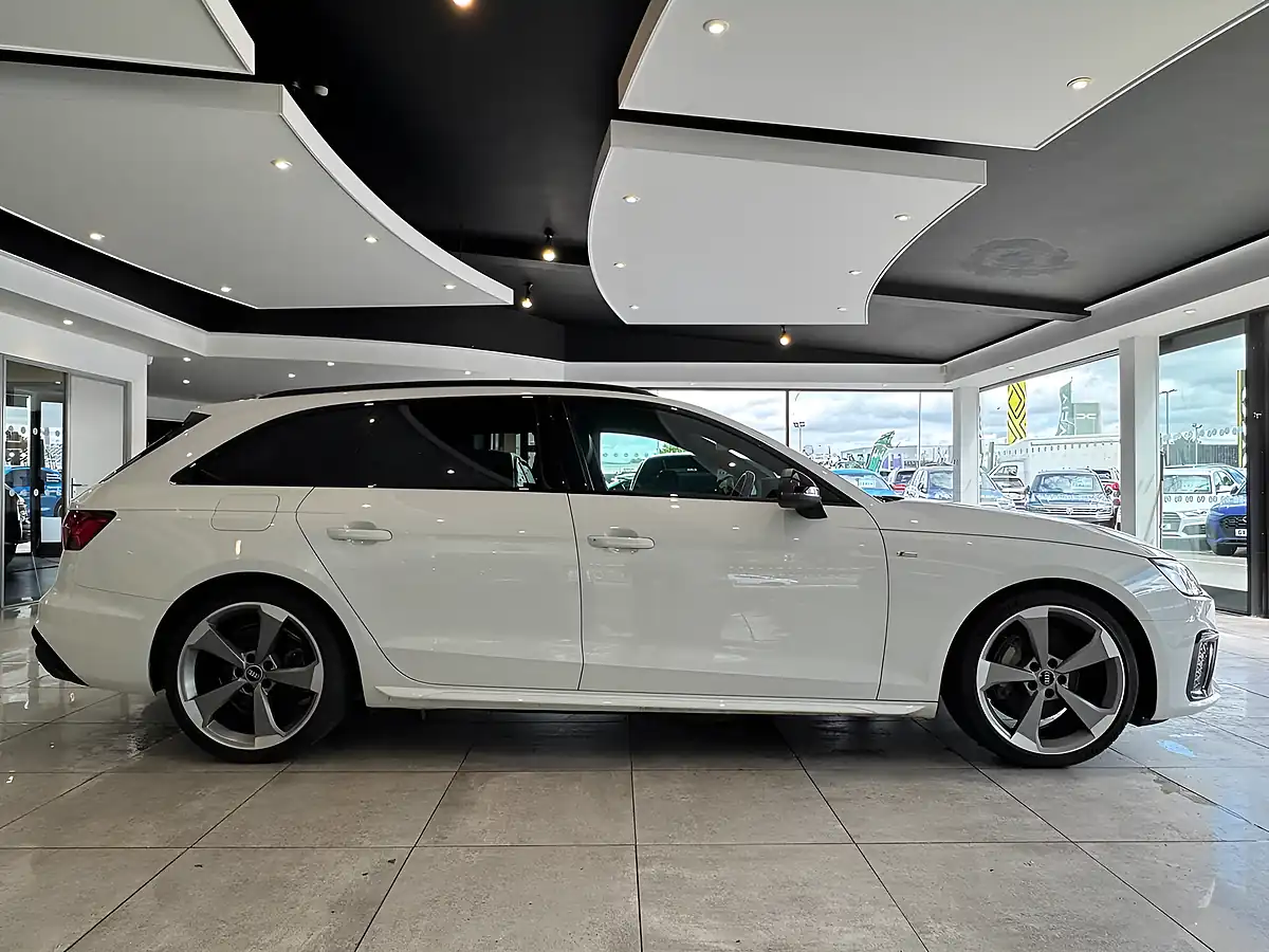 Used 2021 Audi A4 Avant Black Edition White - Interior and Exterior details 4