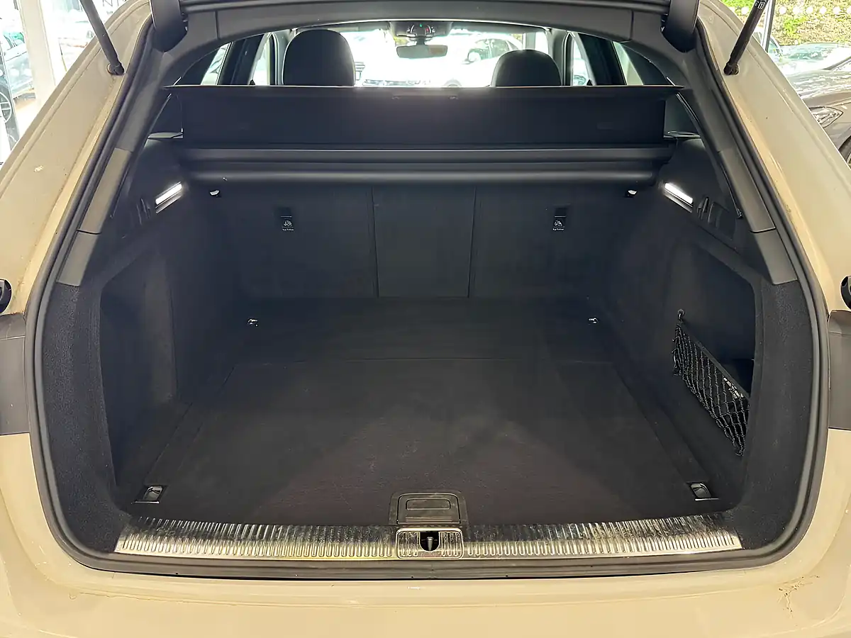 Used 2021 Audi A4 Avant Black Edition White - Interior and Exterior details 8