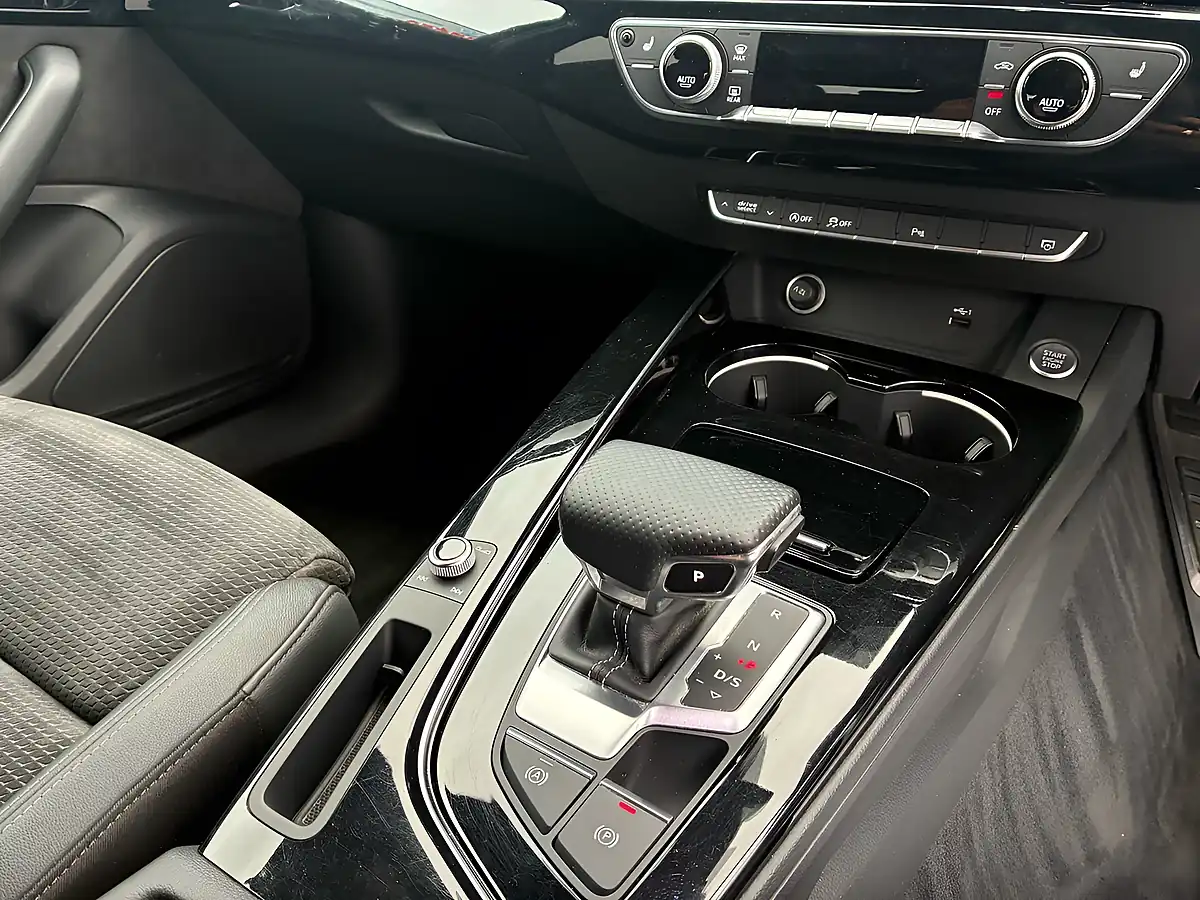 Used 2021 Audi A4 Avant Black Edition White - Interior and Exterior details 7