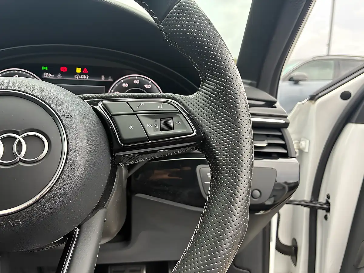 Used 2021 Audi A4 Avant Black Edition White - Interior and Exterior details 9