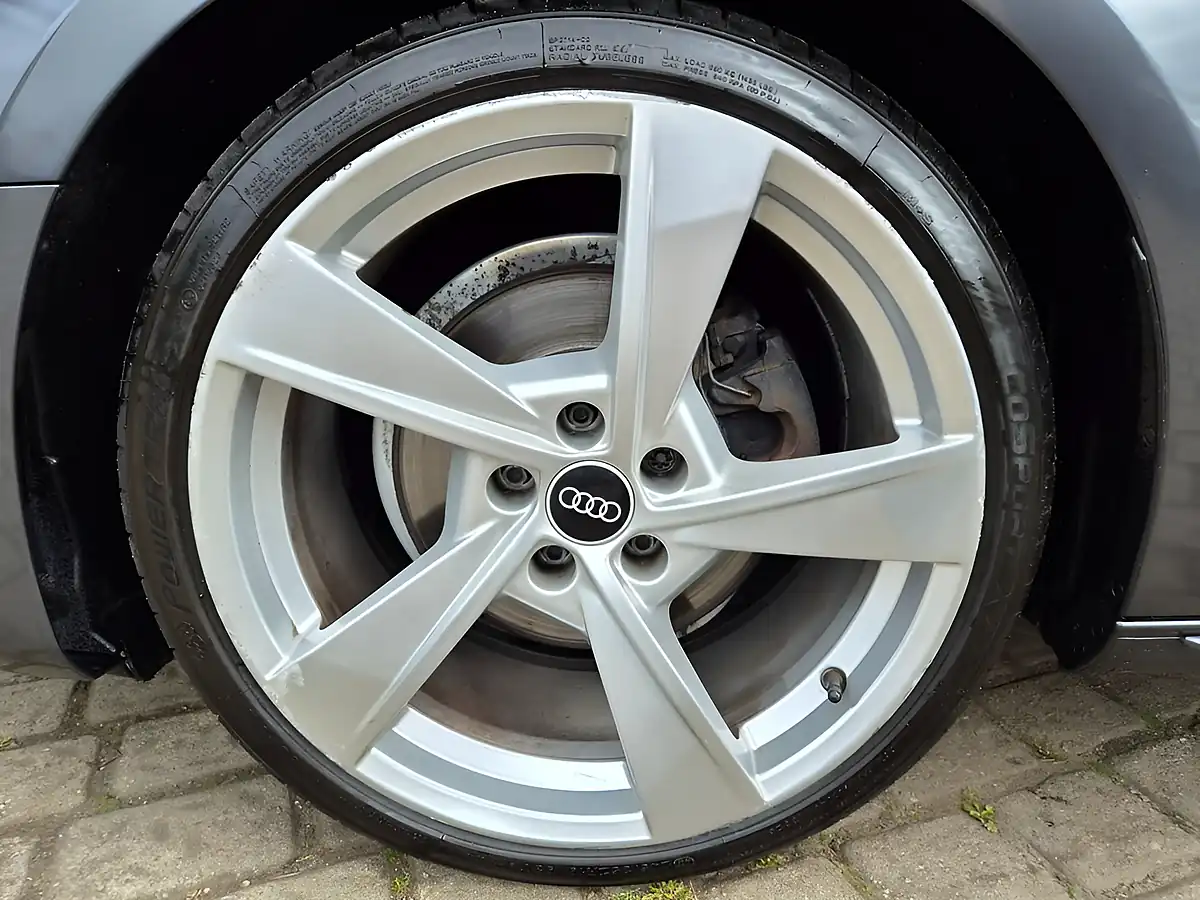 Used 2021 Audi A4 Avant S Line Grey - Interior and Exterior details 12