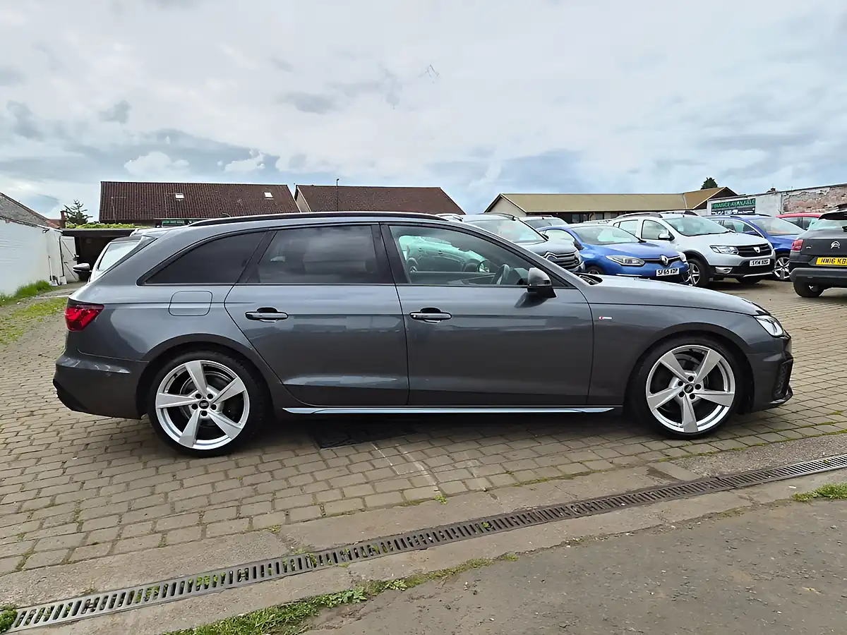 Used 2021 Audi A4 Avant S Line Grey - Interior and Exterior details 20