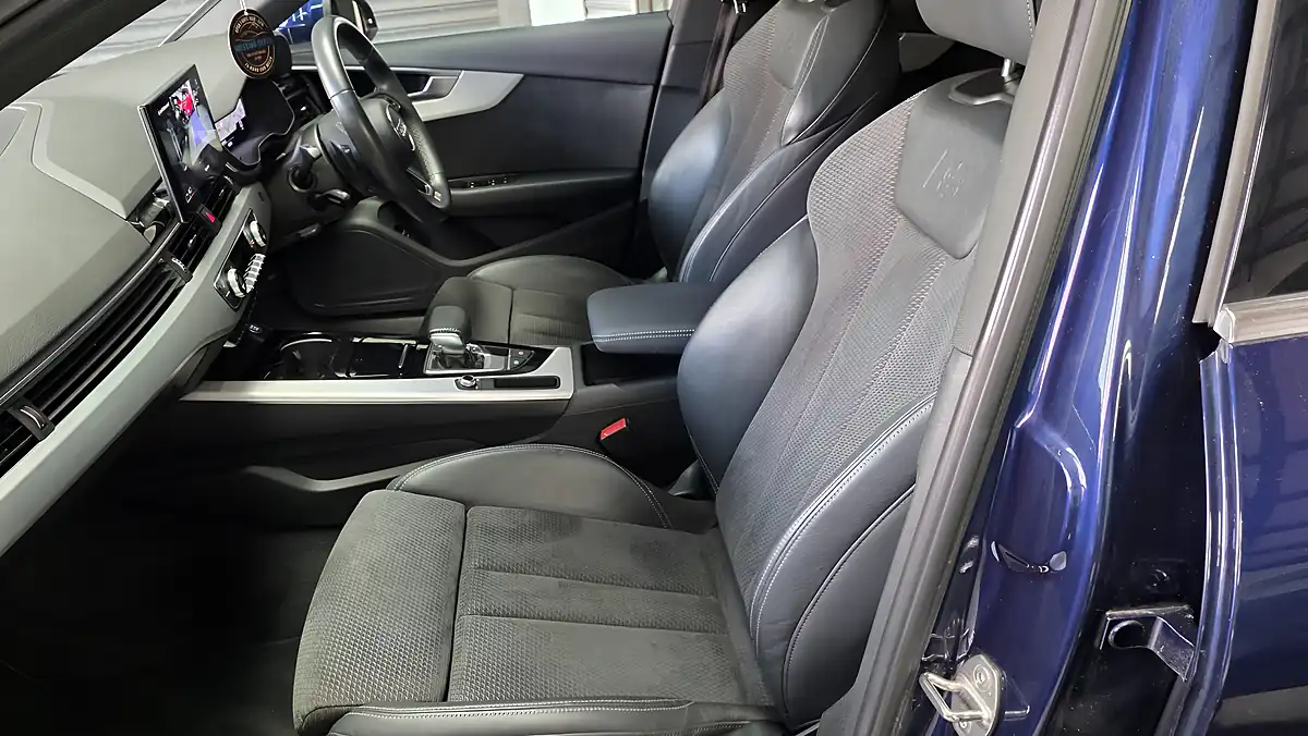 Used 2021 Audi A4 S Line Blue - Interior and Exterior details 10