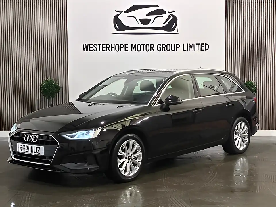 Used 2021 Audi A4 Technik Black - Interior and Exterior details 10