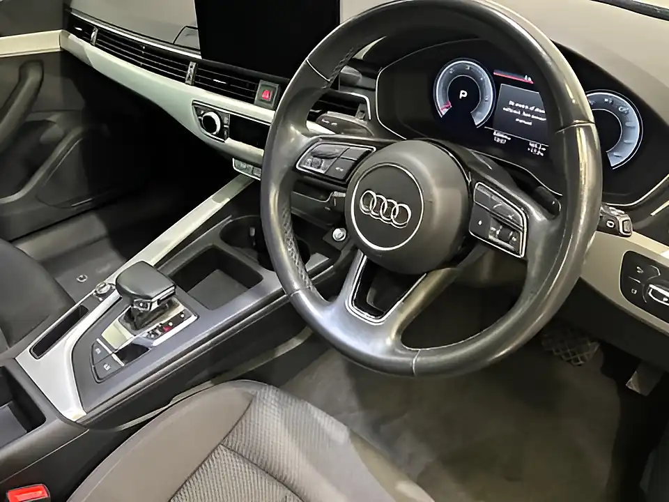 Used 2021 Audi A4 Technik Black - Interior and Exterior details 3