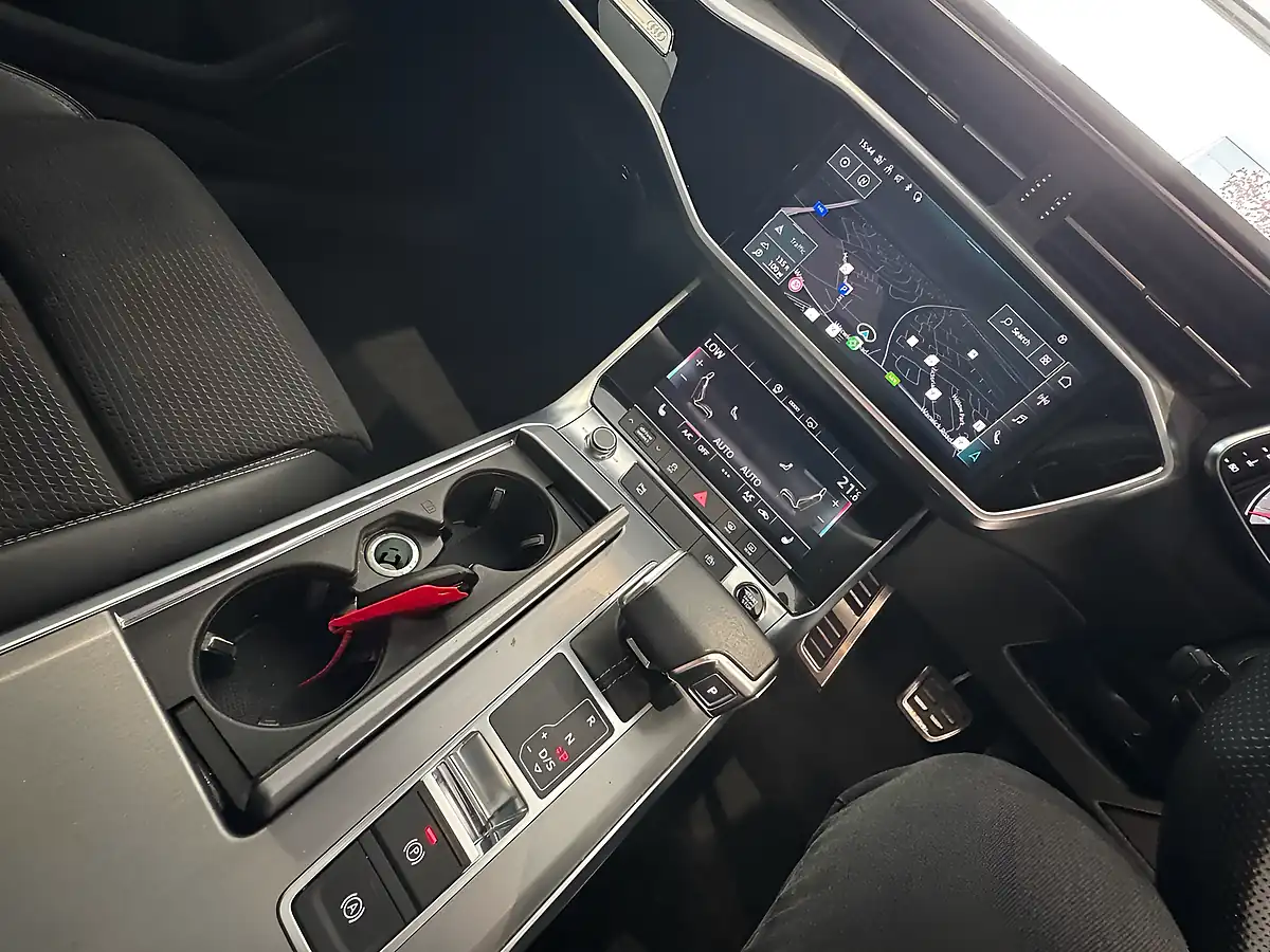 Used 2021 Audi A6 Avant Black Edition Black - Interior and Exterior details 11