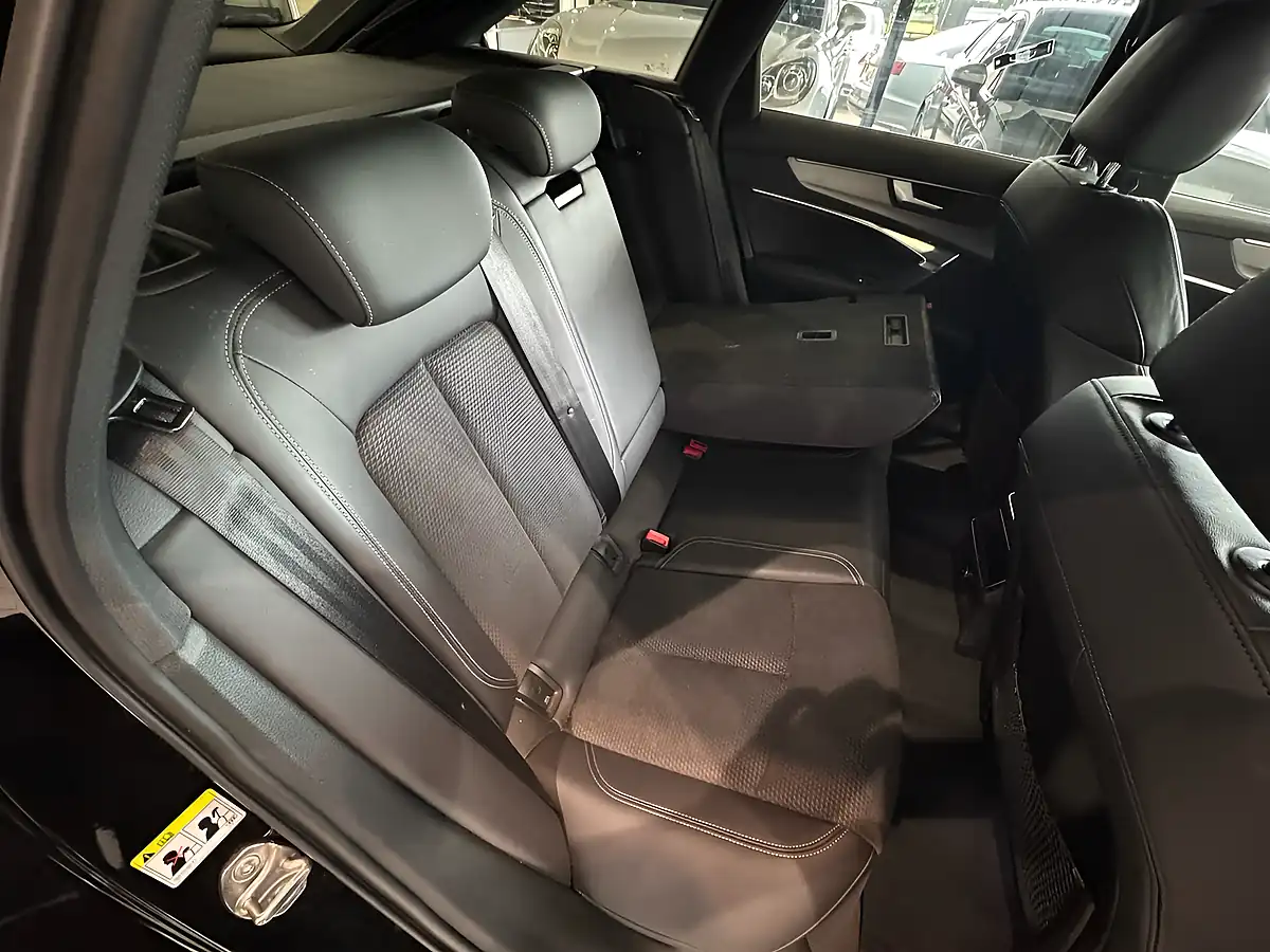 Used 2021 Audi A6 Avant Black Edition Black - Interior and Exterior details 6