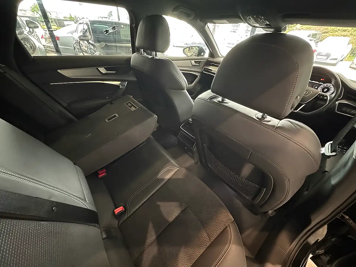 Used 2021 Audi A6 Avant Black Edition Black - Interior and Exterior details 7