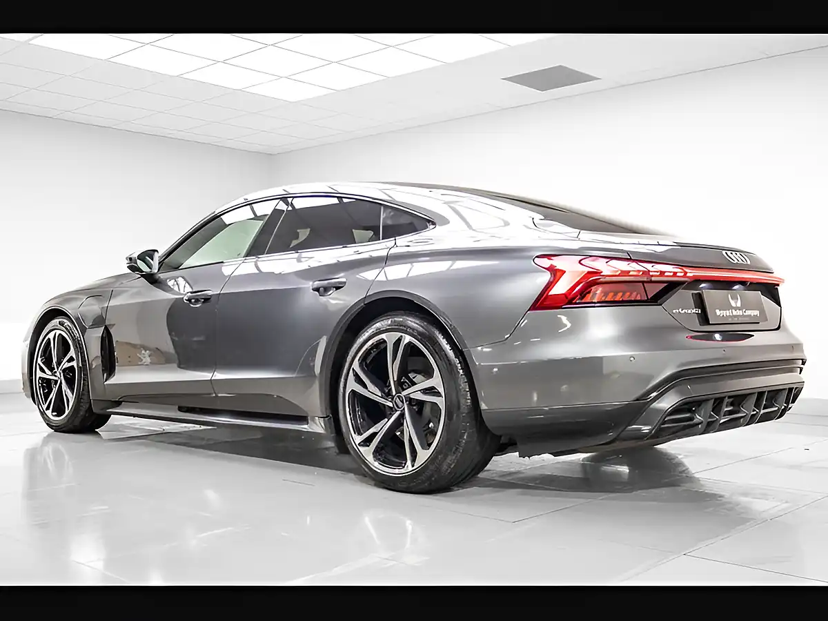 Used 2021 Audi E-Tron GT Comfort & Sound Pack Grey - Interior and Exterior details 4