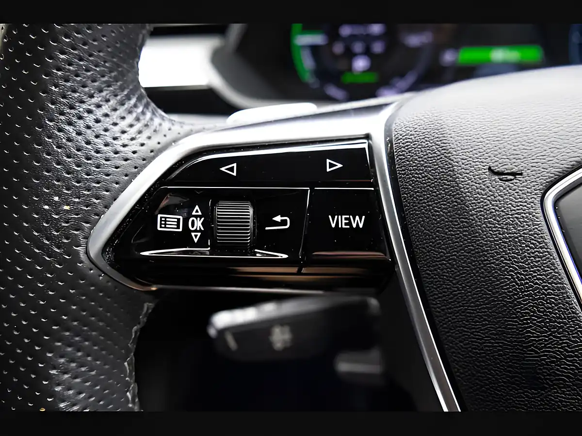 Used 2021 Audi E-Tron S Line Sportback Blue - Interior and Exterior details 14