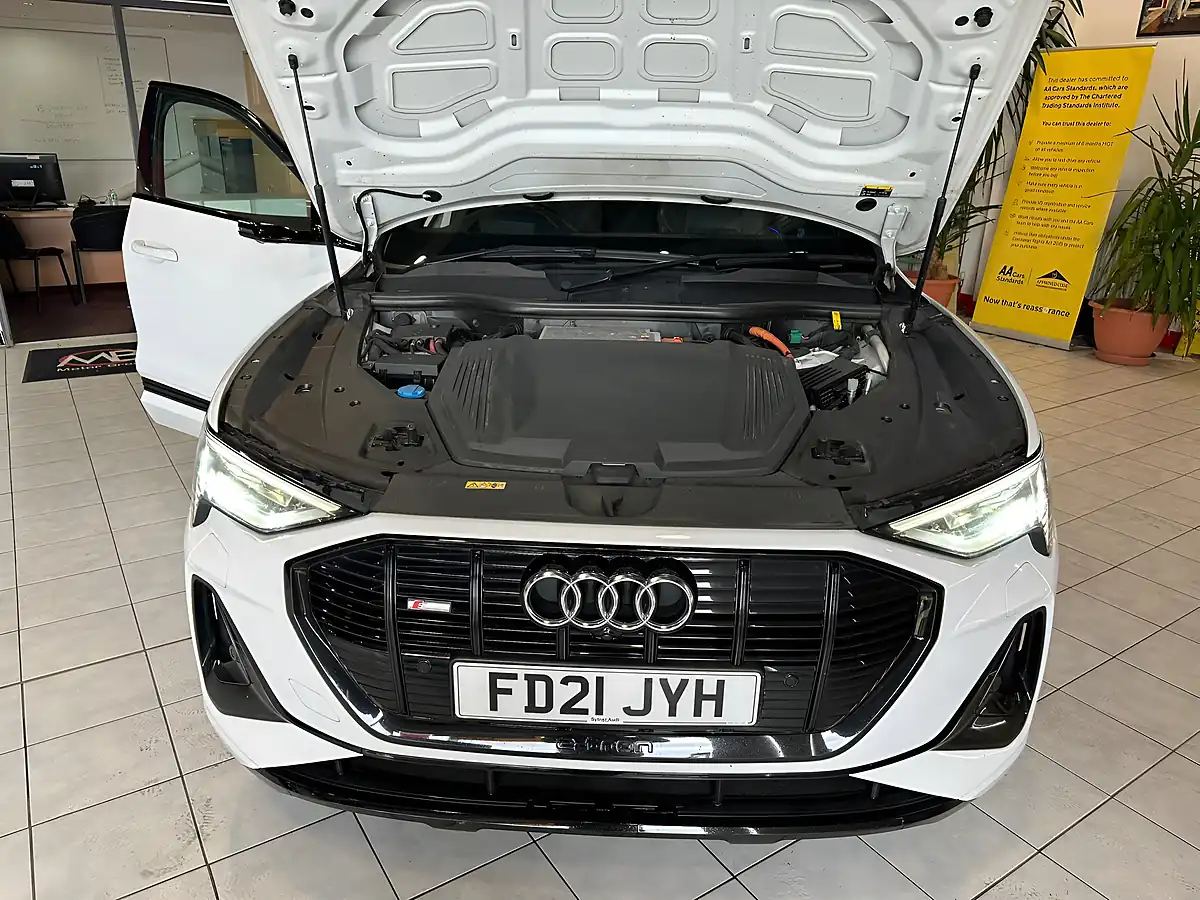 Used 2021 Audi E-Tron Vorsprung White - Interior and Exterior details 20