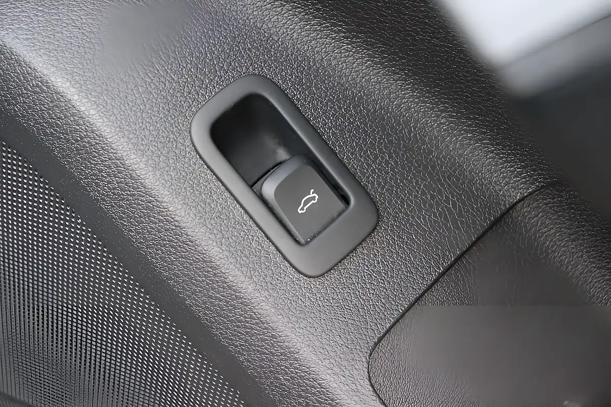 Used 2021 Audi Q2 Black Edition Black - Interior and Exterior details 20