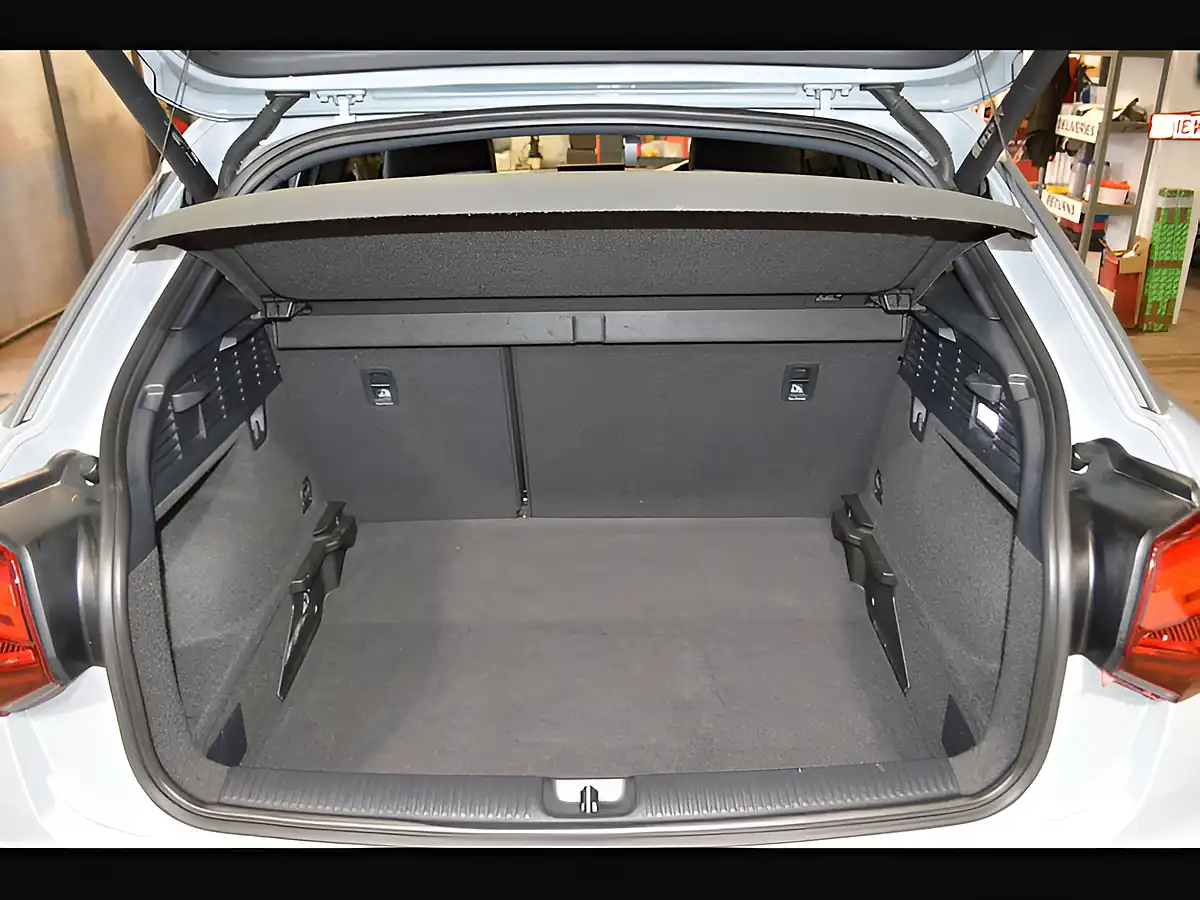 Used 2021 Audi Q2 S Line Arrow Grey - Interior and Exterior details 13