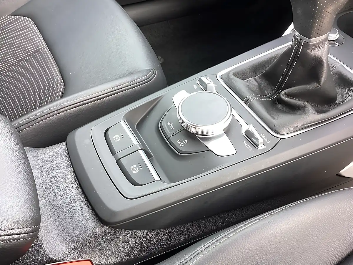 Used 2021 Audi Q2 S Line Grey - Interior and Exterior details 16