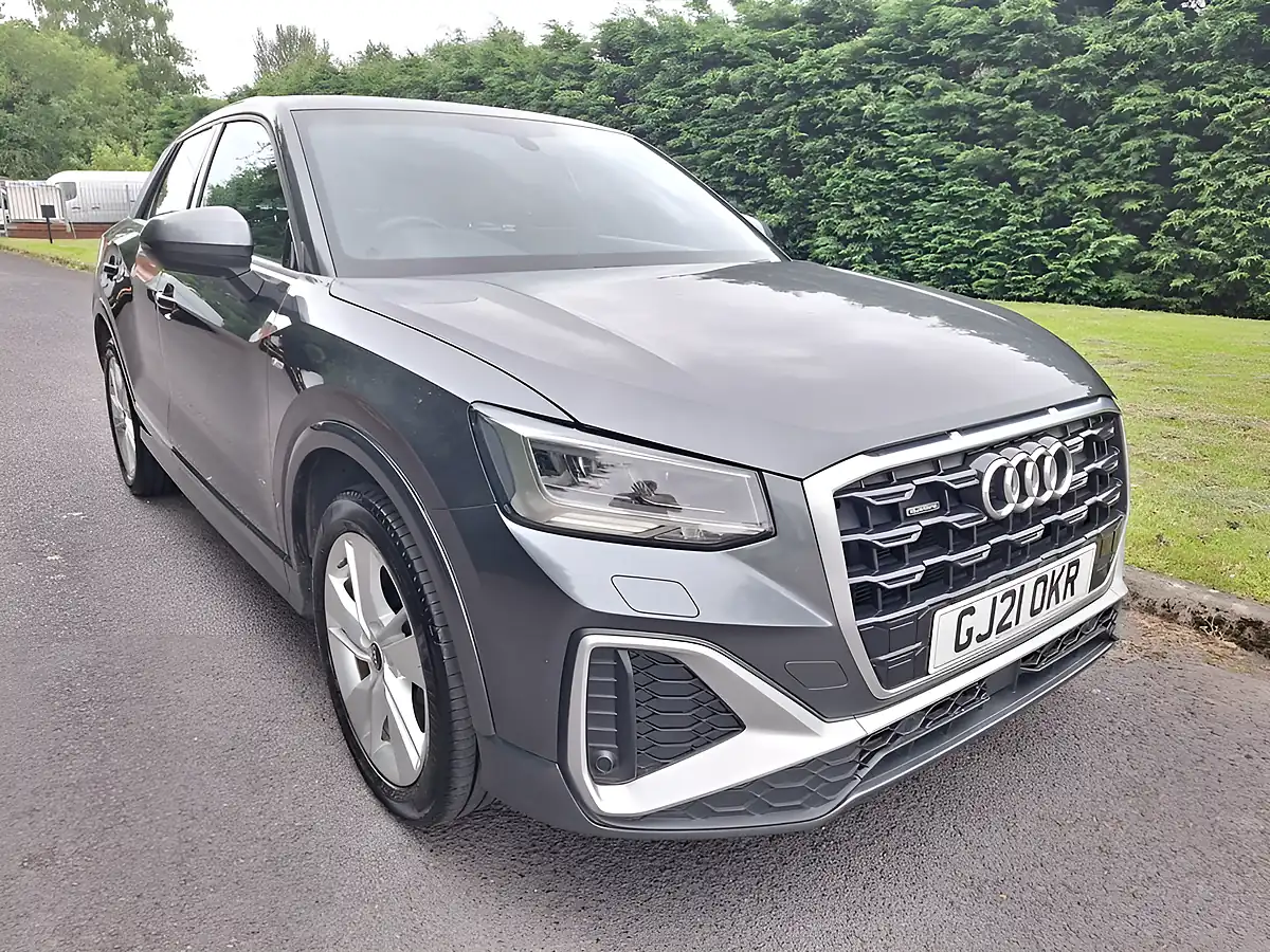 Used 2021 Audi Q2 S Line Grey - Front View