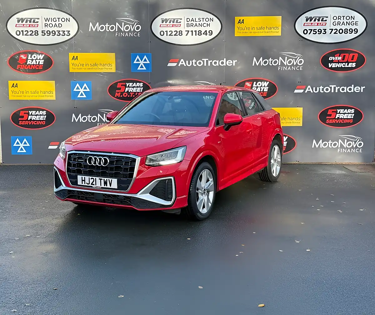 Used 2021 Audi Q2 S Line Red - Front View