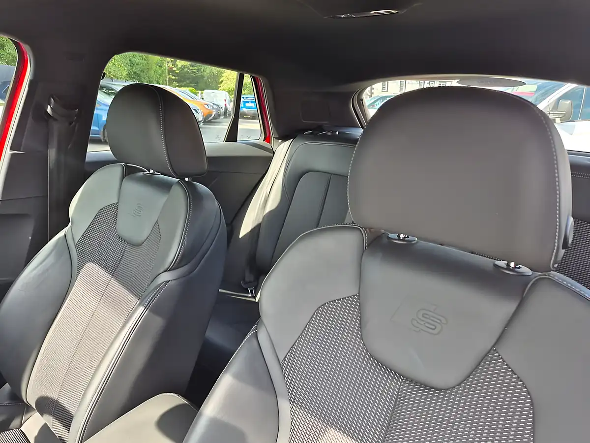 Used 2021 Audi Q2 S Line Red - Interior and Exterior details 17