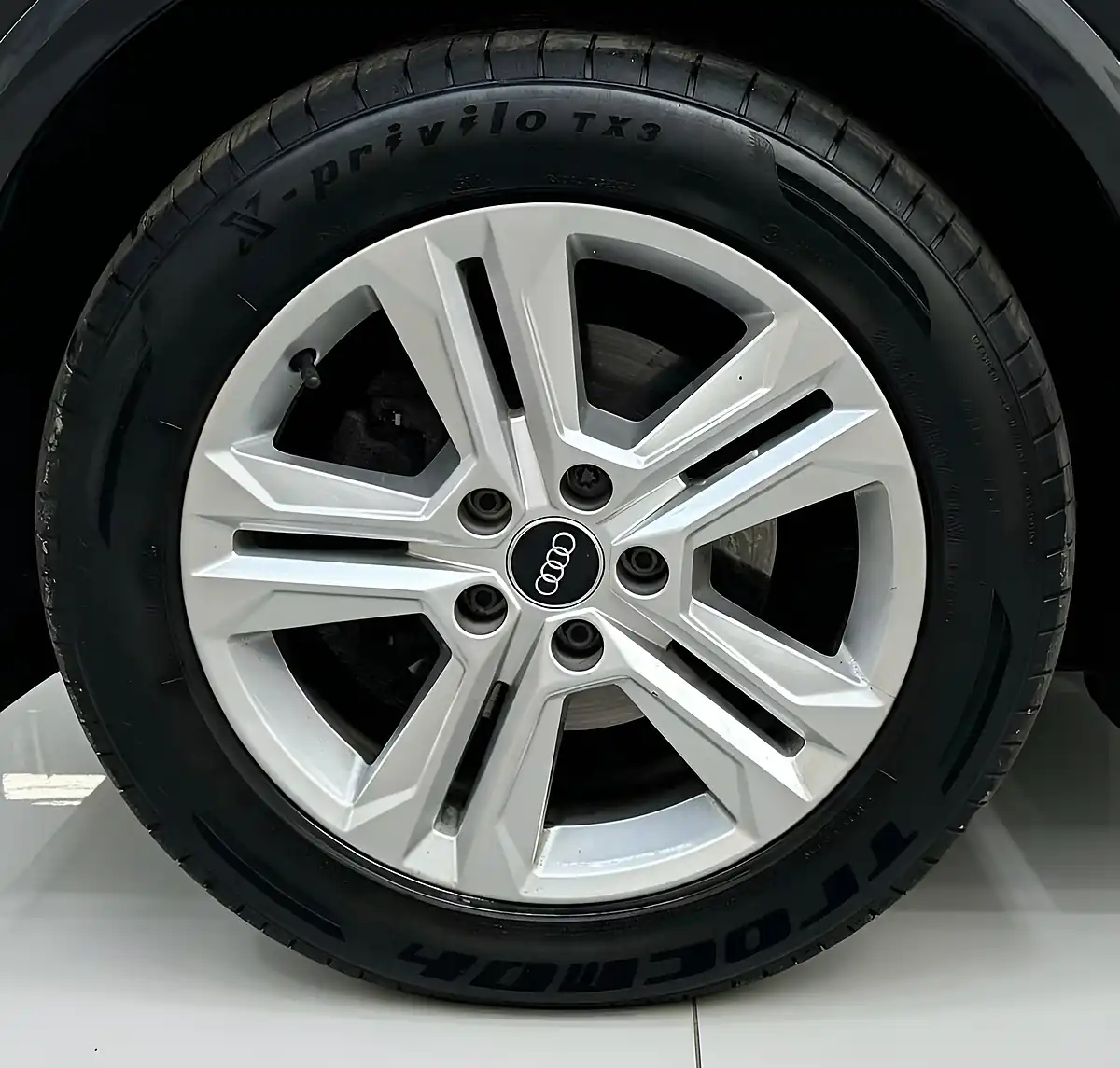 Used 2021 Audi Q2 Sport Grey - Interior and Exterior details 14