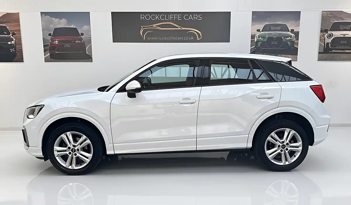 Used 2021 Audi Q2 Sport White - Interior and Exterior details 3