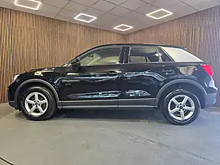 Used 2021 Audi Q2 Technik Black - Interior and Exterior details 5