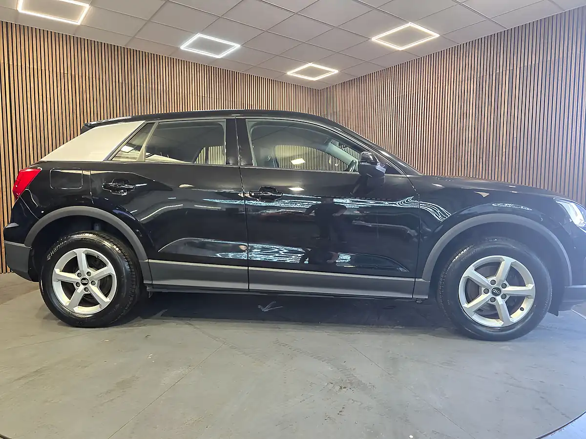 Used 2021 Audi Q2 Technik Black - Interior and Exterior details 7
