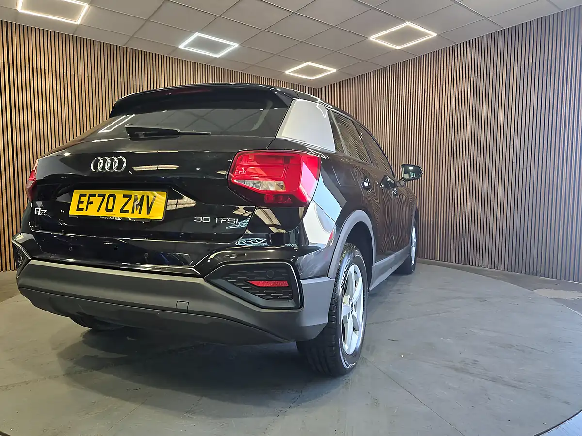 Used 2021 Audi Q2 Technik Black - Interior and Exterior details 8