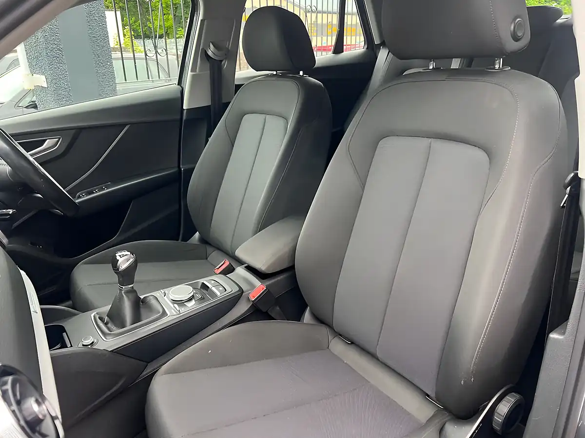 Used 2021 Audi Q2 Technik Grey - Interior and Exterior details 17