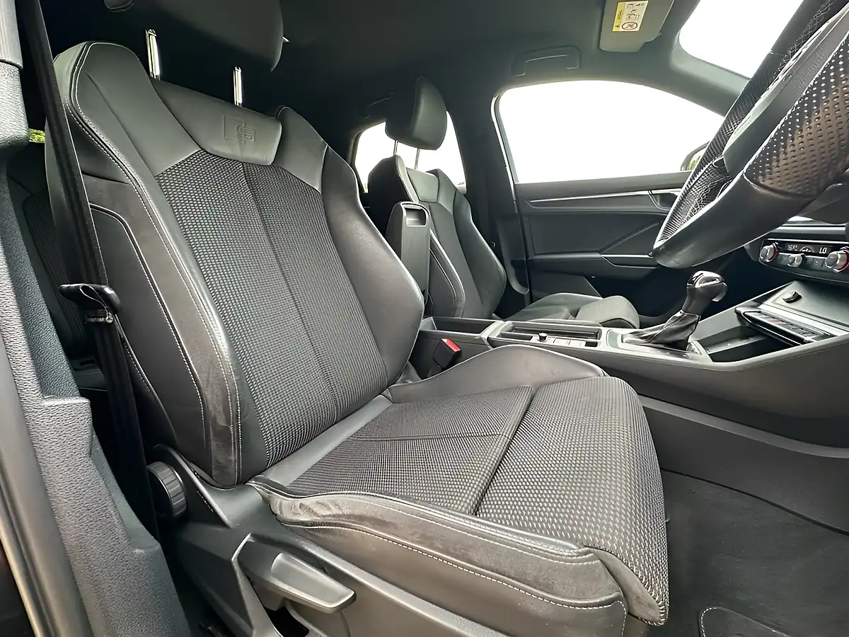 Used 2021 Audi Q3 Black Edition Black - Interior and Exterior details 15