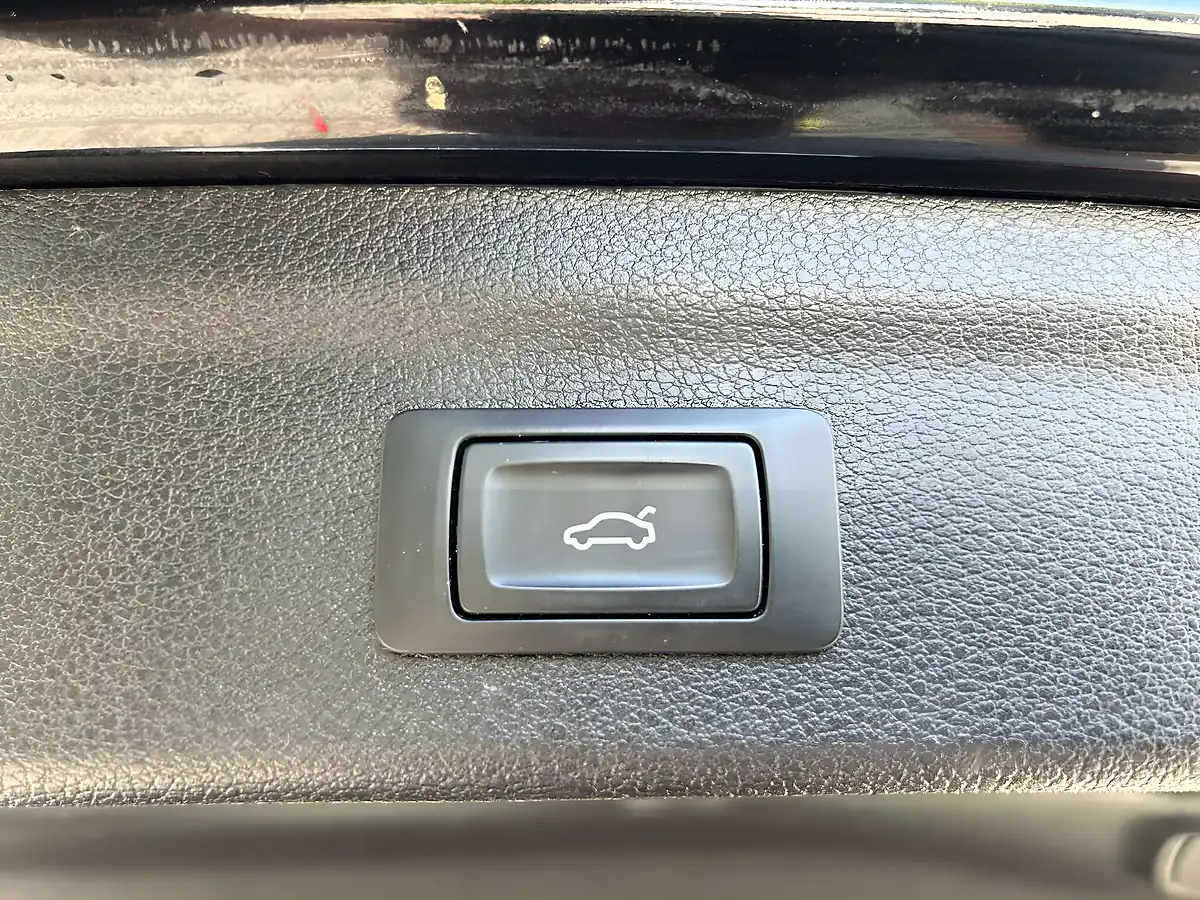 Used 2021 Audi Q3 S Line Black - Interior and Exterior details 18