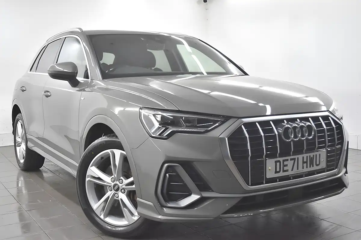 Used 2021 Audi Q3 S Line Grey - Interior and Exterior details 7