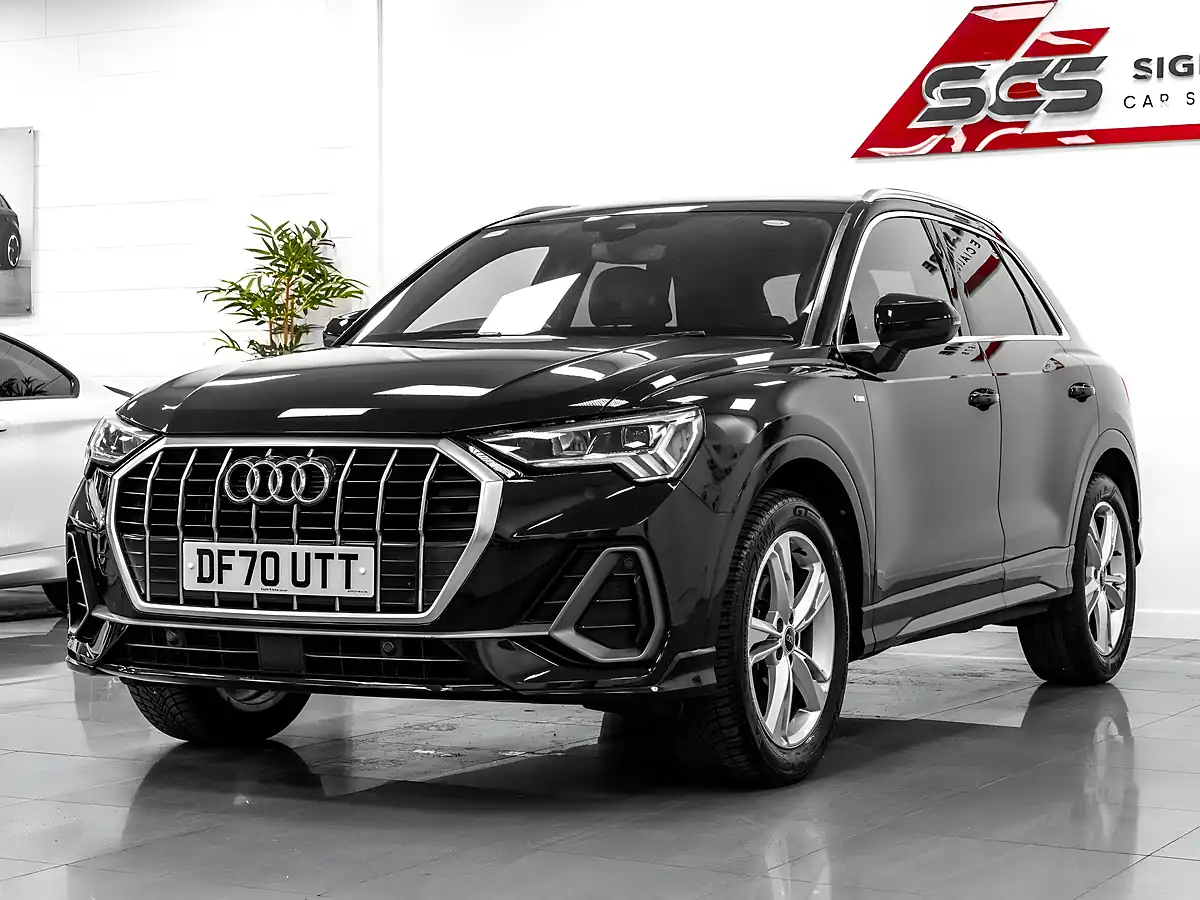 Used 2021 Audi Q3 S Line Mythos Black - Front View