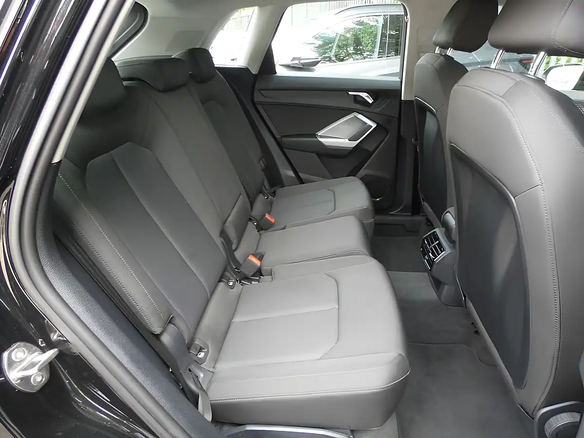 Used 2021 Audi Q3 Technik Mythos Black Metallic - Interior and Exterior details 11