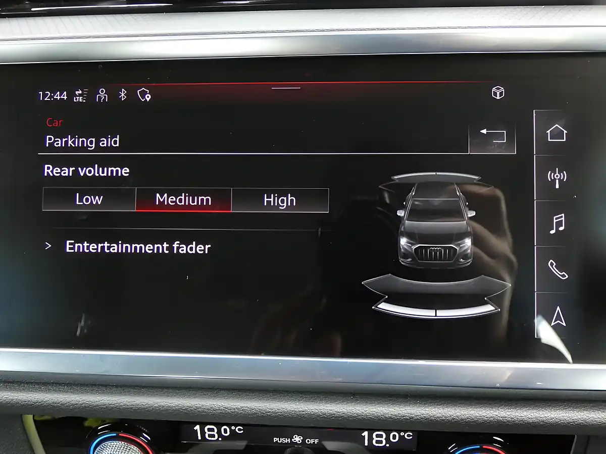 Used 2021 Audi Q3 Technik Mythos Black Metallic - Interior and Exterior details 18