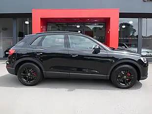 Used 2021 Audi Q3 Technik Mythos Black Metallic - Interior and Exterior details 2