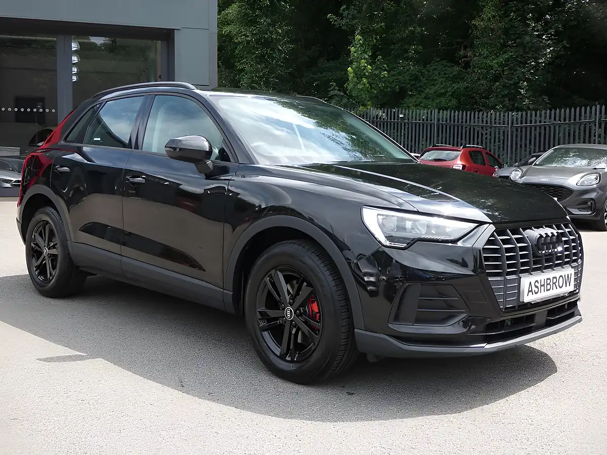Used 2021 Audi Q3 Technik Mythos Black Metallic - Interior and Exterior details 6