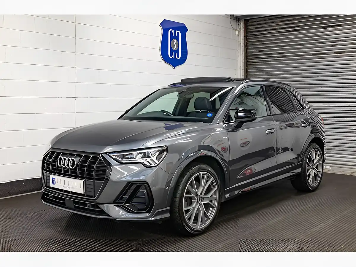 Used 2021 Audi Q3 Vorsprung Daytona Grey Pearl - Front View