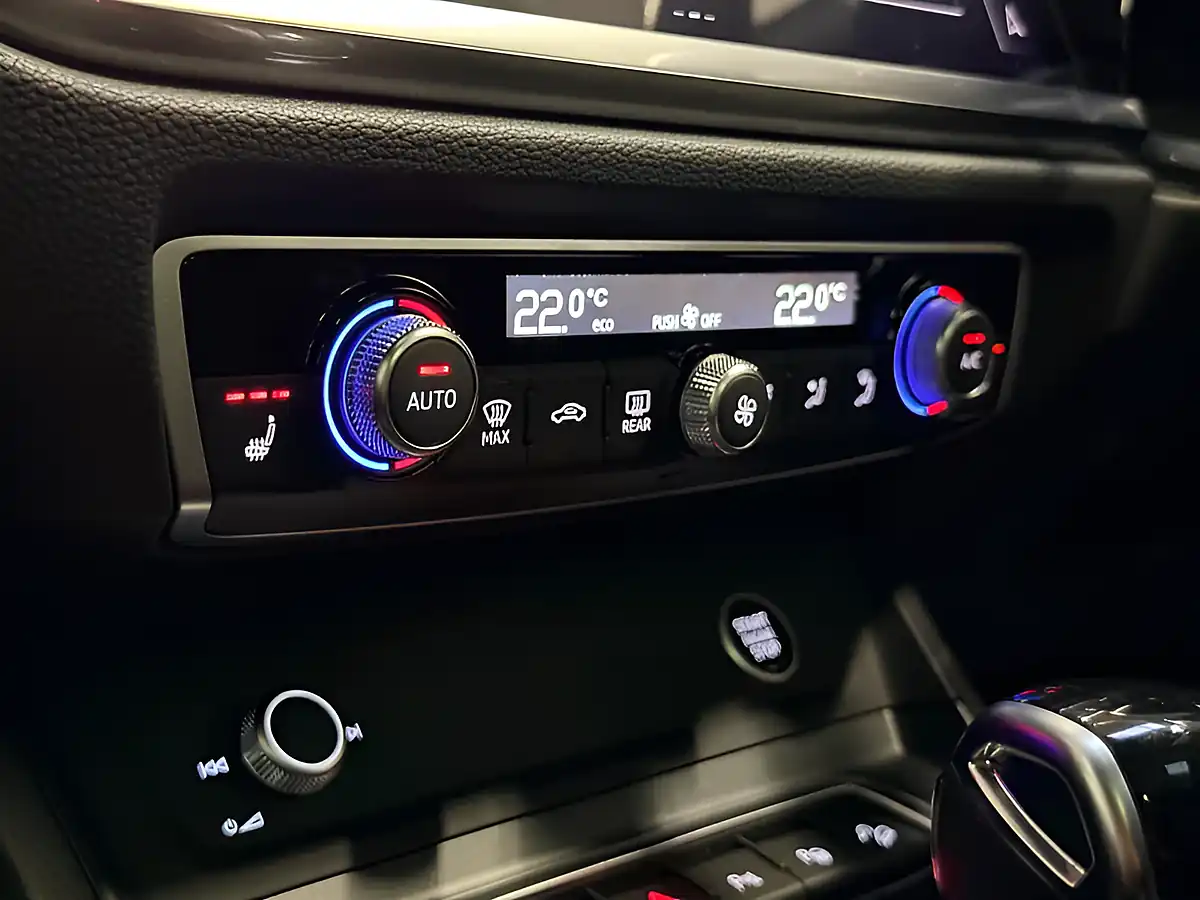 Used 2021 Audi Q3 Vorsprung White - Interior and Exterior details 13