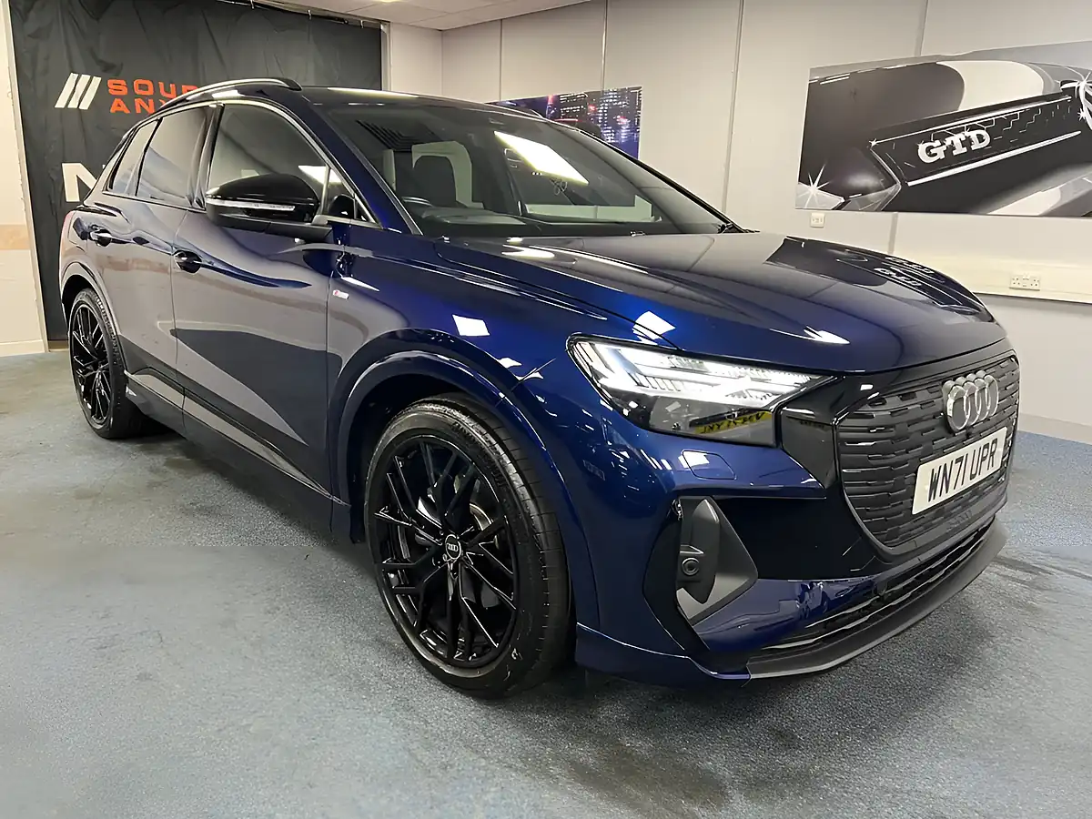 Used 2021 Audi Q4 E-Tron Edition 1 Navarra Blue - Metallic - Interior and Exterior details 3