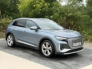 Used 2021 Audi Q4 E-Tron S Line Blue - Interior and Exterior details 5