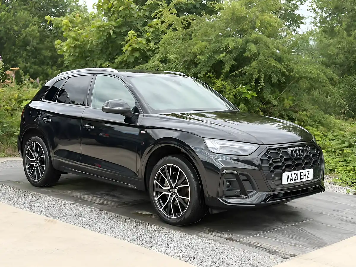 Used 2021 Audi Q5 S Line Black - Interior and Exterior details 10